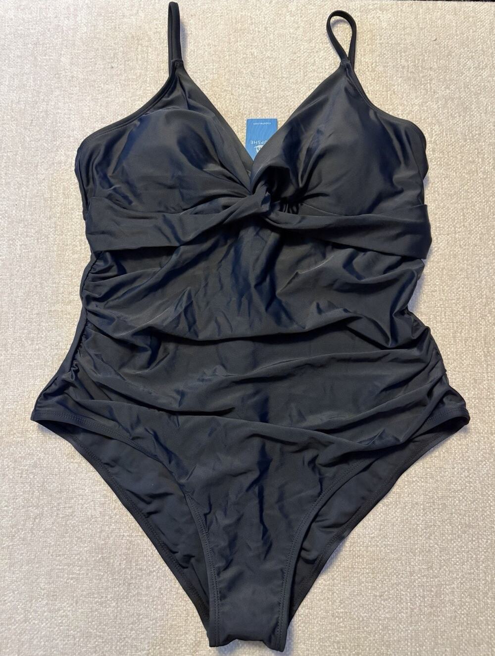 Cupshe V-Neck One Piece Swimsuit Ruched Tummy Control Size XL Black Vacation New